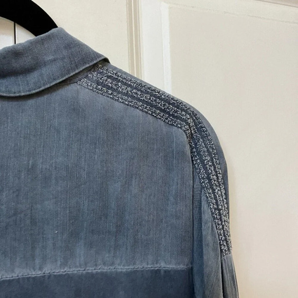 Elissia Fairyland Cotton Blend Washed Denim Look Oversize Popover Shirt - Picture 4 of 6